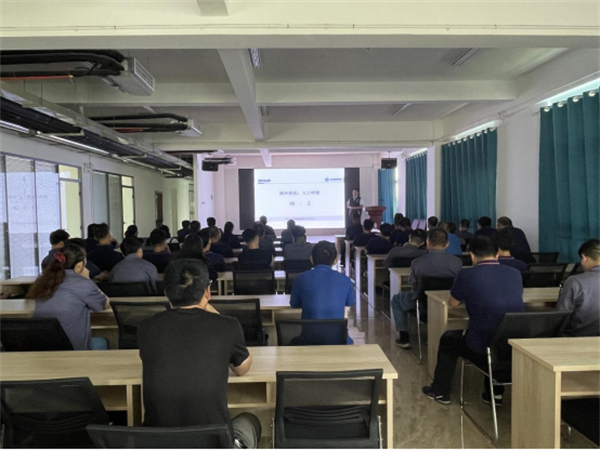 深蓝机器缠绕包装机厂家——“健康急救”专题讲座顺利召开 深蓝机器缠绕包装机厂家——“健康急救”专题讲座顺利召开